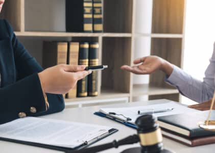Comprendre l’impact d’un rappel à la loi sur votre casier judiciaire